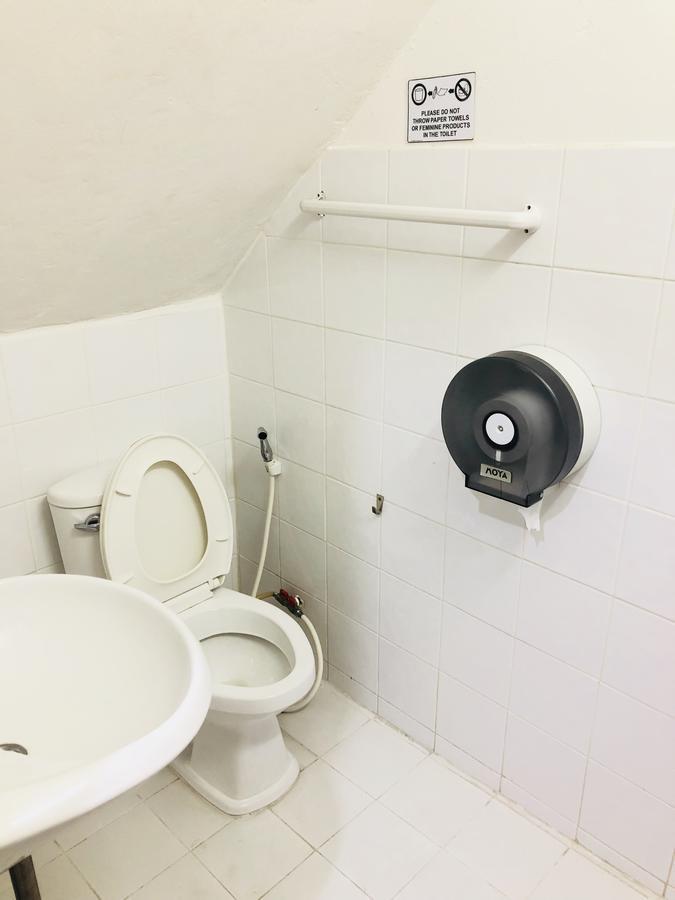 Rada Arak 79/4 Hostel Chiang Mai Zewnętrze zdjęcie