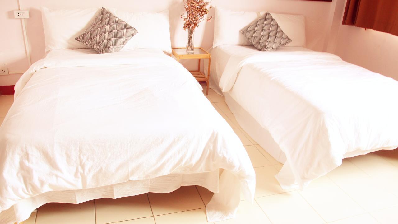 Rada Arak 79/4 Hostel Chiang Mai Zewnętrze zdjęcie