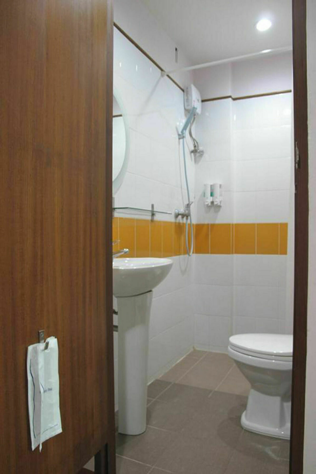 Rada Arak 79/4 Hostel Chiang Mai Zewnętrze zdjęcie