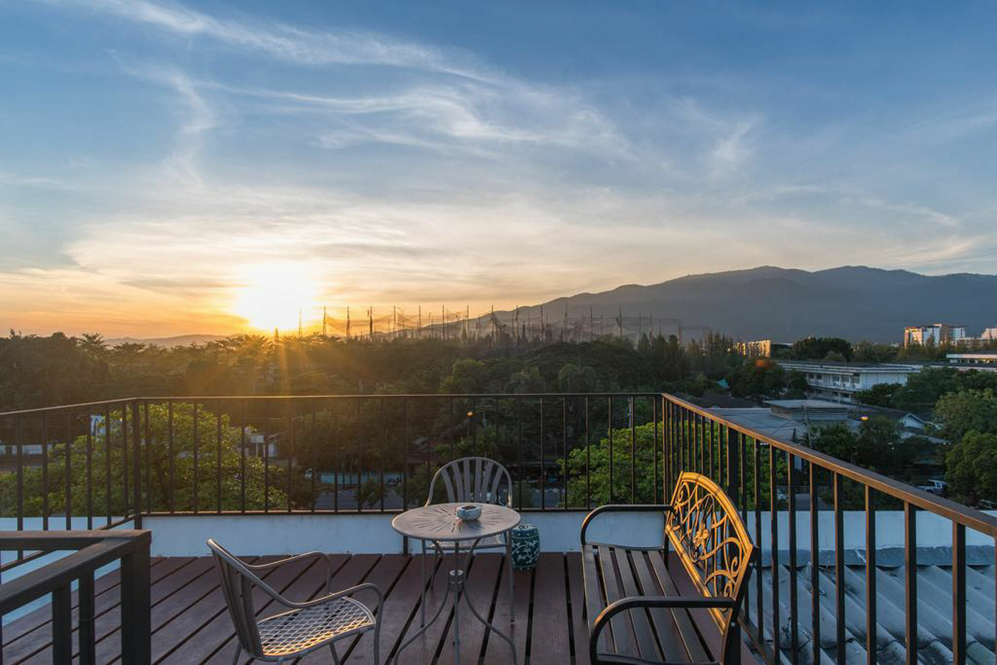 Rada Arak 79/4 Hostel Chiang Mai Zewnętrze zdjęcie