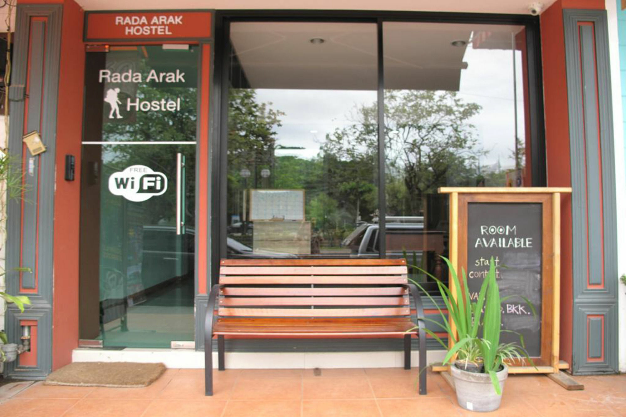 Rada Arak 79/4 Hostel Chiang Mai Zewnętrze zdjęcie